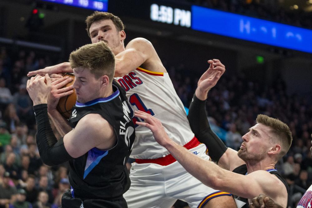 而防守回合 而防守回合